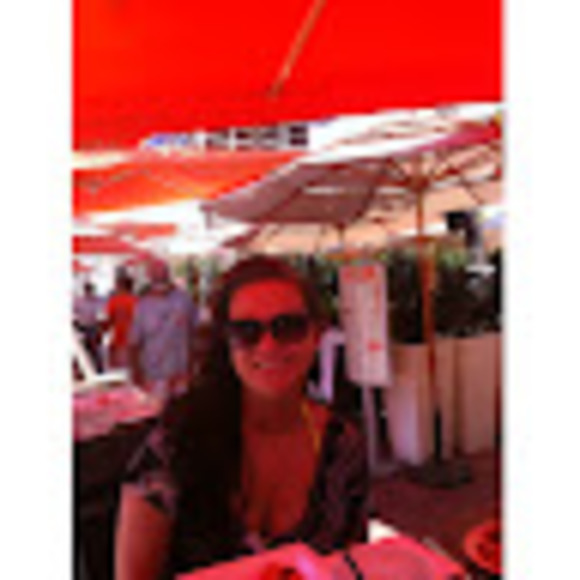 Meet your Posher, Rhianna - Picture 1 of 1